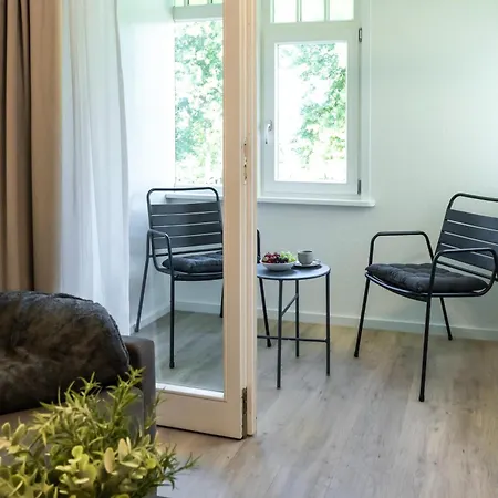 Am Haus 1 6 Kuehlungsborn